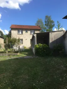 Cottage with barbecue, terrace & garden - Image 3