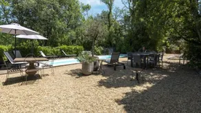Charmante maison avec barbecue, piscine et terrasse - Image 5