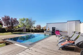 House with barbeque, terrace & garden | Garden view - Image 2