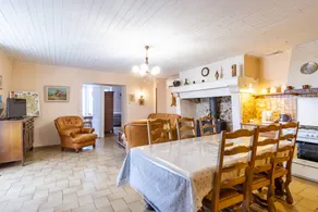 House with barbeque, garden & terrace | Garden view - Image 4