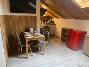 Maravilloso apartamento vacacional | Vistas al jardín - Image 4
