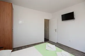 Private room | Next to the beach - Image 4