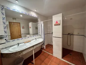 Private room - Image 2