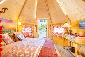 Pleasant B&B with garden, terrace & barbeque | Garden view | Pets allowed - Image 2