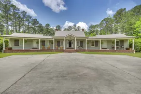 Private Walterboro Estate w/ Deck + Fire Pit! - Image 2