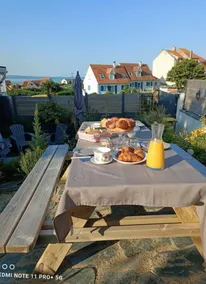 Charmante maison d'hôtes avec jardin et terrasse | Vue jardin | Avec animaux bienvenus - Image 3