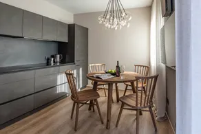 Flat with garden | City view - Image 4