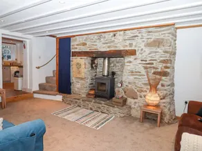 Family-friendly cottage with garden | Pets allowed - Image 5