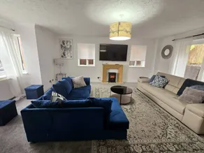 Pleasant holiday home with 6 rooms for 11 persons - Image 4