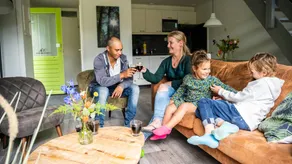 Charming bungalow for 6 people in a beautiful location, surrounded by the forests of Drenthe. - Image 3