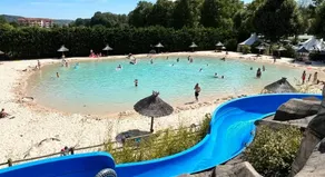 House with pool, BBQ & garden - Image 4