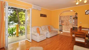 Fully equipped wonderful flat with terrace & barbecue | Sea view | Pet-friendly - Image 4