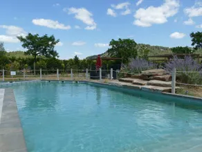 Familienorientierte tolle Außergewöhnliche Unterkunft mit Whirlpool, Terrasse und Pool | Haustierfreundlich - Image 3