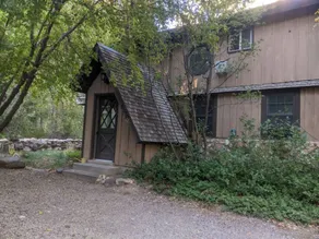 Cabin on Big Cottonwood River - Image 2