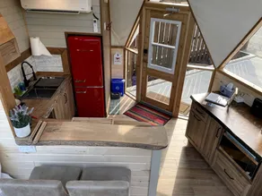 Luxury Dome with Hot Tub for Relaxing Glamping Escapes to Flatlands, New Brunswick - Image 4