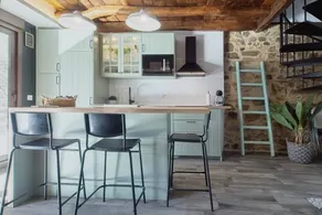 Holiday Home 'Con Encanto' with Private Garden, Balcony and Wi-Fi - Image 4