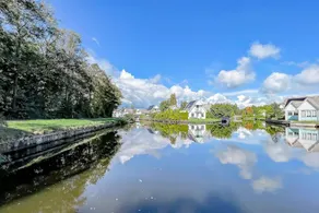 Beautiful Holiday Home With Private Terrace - Image 3