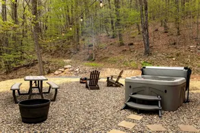 Cozy Log Cabin with a Hot Tub near Seneca Rocks, West Virginia - Perfect for a Romantic Glamping Getaway to the Mountains - Image 5