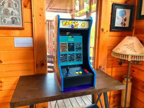 Cozy 2-Bedroom Cabin with Hot Tub, Classic Arcade & Resort Pool Access - Image 3