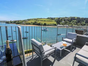 Fully equipped wonderful cottage with garden & pool | Next to the beach - Image 2