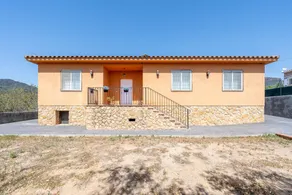 Merveilleuse maison adaptée aux familles avec internet haut débit, barbecue et jardin | Vue montagne | Avec animaux bienvenus - Image 3