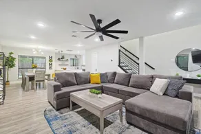 Gorgeous 4BD 2 5Bath Holiday Home 15min to DFW Int Airport - Image 2
