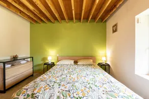 Guest House 'Chambre Verte' with Mountain View, Private Terrace and Shared Garden - Image 5