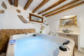 Holiday Home 'El Racó De Les Escales' with Balcony, Wi-Fi and Air Conditioning - Image 2