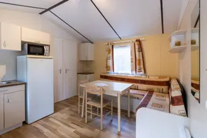Mobile Home 'Le Noyer' with Shared Pool, Private Terrace and Private Garden - Image 3