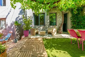 Apartment 'Côté Vigne' with shared pool, private terrace and Wi-Fi - Image 3