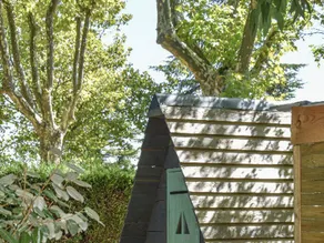 Unique accommodation with terrace - Image 4