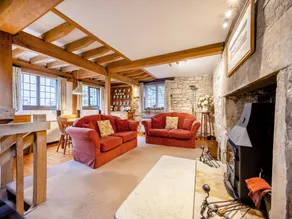 Family-oriented pleasant cottage with terrace, garden & BBQ | River view - Image 2