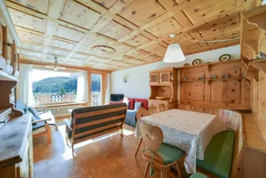 Apartment with terrace - Image 5