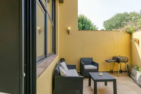 L'Heura, Casa terrassa Empordà Banyoles - Image 2
