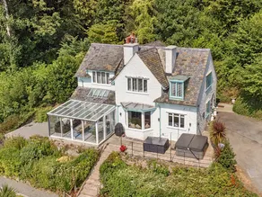 Child-friendly nice cottage with garden, hot tub & terrace | Dogs allowed - Image 3