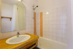 50m from ski slopes, 3rd floor, balcony, tv, ski locker, 21m², Val Thorens - Image 5