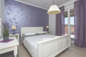 Fully equipped holiday apartment with terrace | Panoramic view - Image 3