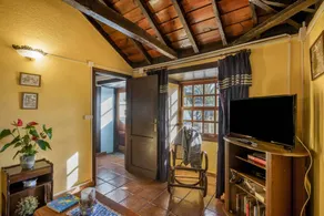 Country House 'Asuncion' with Sea View, Private Garden and Wi-Fi - Image 4