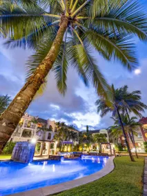 Family-friendly holiday apartment with BBQ, fast internet & pool - Image 2