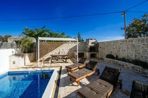 Fully equipped villa with BBQ, garden & private pool | Pool view - Image 4