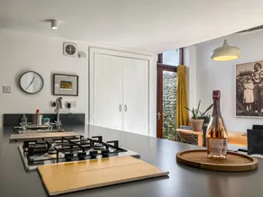 Family-friendly pleasant cottage with garden | River view | Beach nearby - Image 4