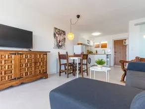 Holiday apartment with terrace - Image 3