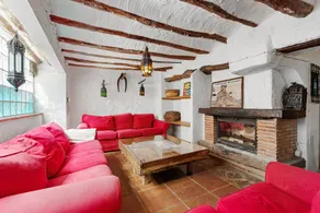 House with pool, garden & barbecue | Garden view | Suitable for remote work - Image 5