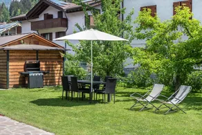 Flat with barbeque & garden | Garden view - Image 2