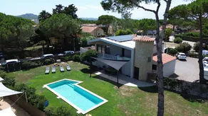 Fully equipped villa with BBQ, terrace & private pool | Beach nearby | Dogs allowed - Image 2