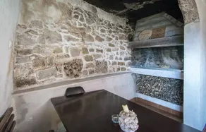 House with garden & terrace - Image 5
