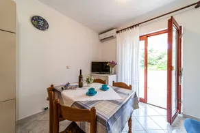 Acogedor apartamento vacacional totalmente equipado con barbacoa y terraza | Admite mascotas - Image 4
