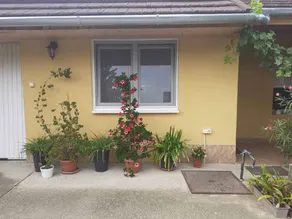 Holiday home with air conditioning and Internet - Image 5