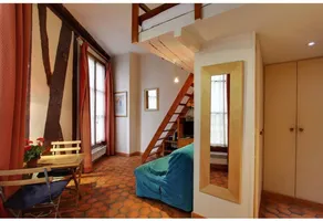 Nice studio | Next to Notre-Dame de Paris | City view - Image 2
