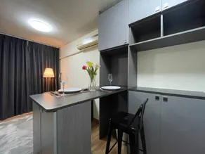 Holiday apartment with pool & garden | City view - Image 3
